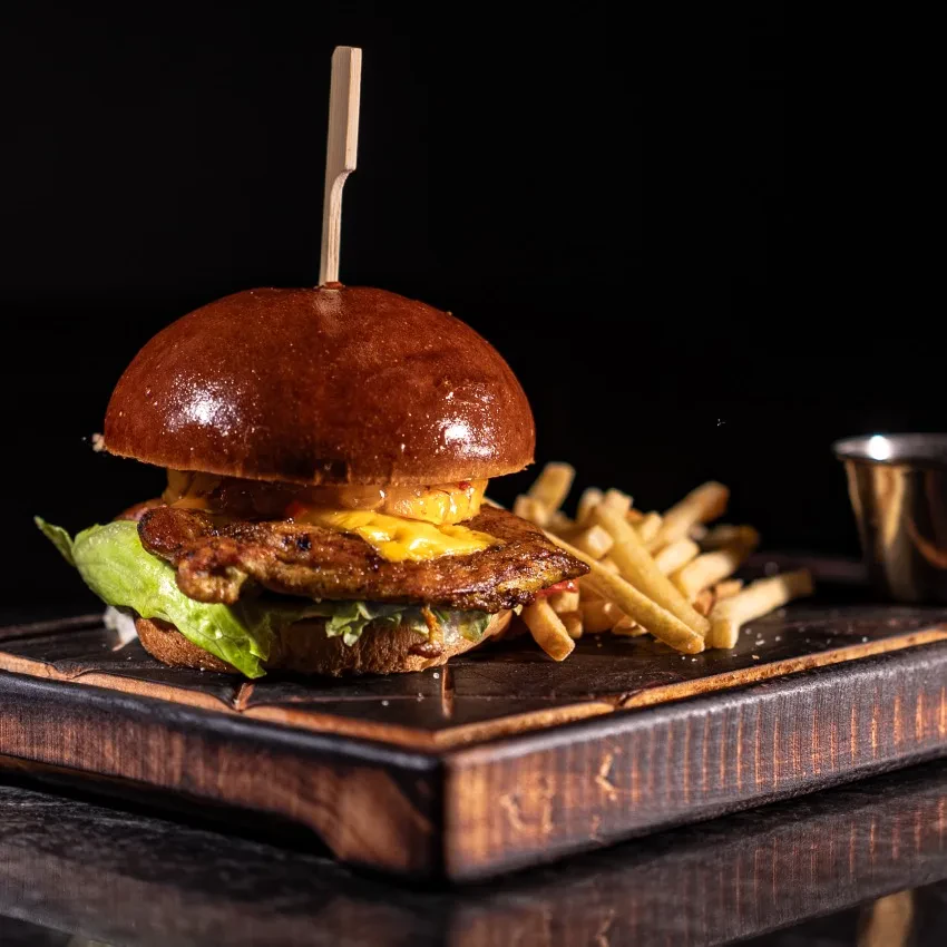Hawaiin Chiken Burger